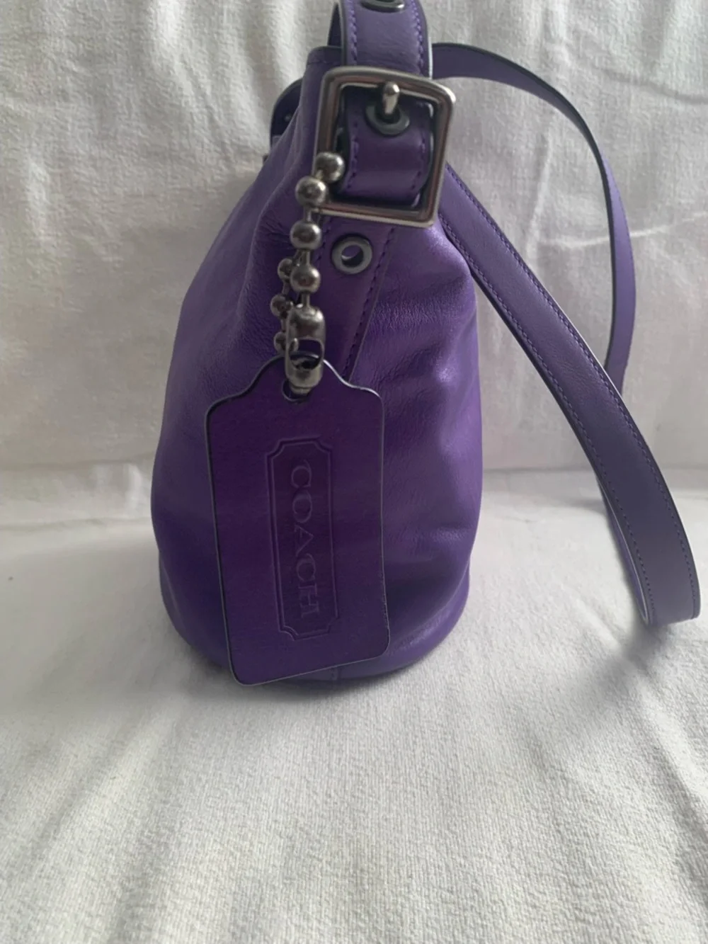 Vintage 2014 Coach Bleaker Sport Mini Duffle Purple Cross Body Bag - Picture 4 of 16